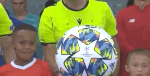 博主：阿方索·戴维斯已回归拜仁合练，有望入选本轮欧冠名单