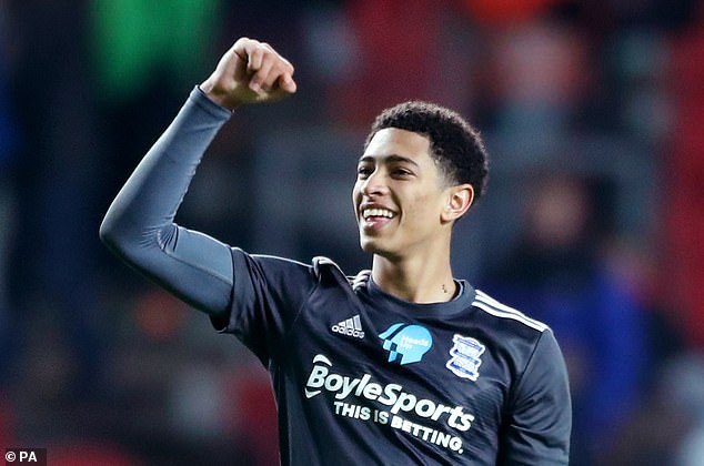 NBA战报：巴特勒24分8板10助，勇士104-96击败鹈鹕（NBA快讯：巴特勒24+8+10，勇士104-96力克鹈鹕）