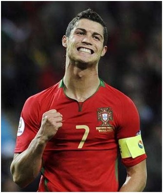 美记：字母哥加盟尼克斯有且仅有一条路，那就是他非纽约不去（美记：字母哥若想投身尼克斯，唯一途径是明确只去纽约）