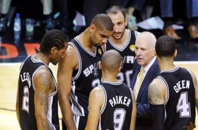 切尔西1-1阿森纳！凯塞多染红，查洛巴破门，梅里诺救主（切尔西战平阿森纳1-1：凯塞多染红，查洛巴建功，梅里诺扳平）