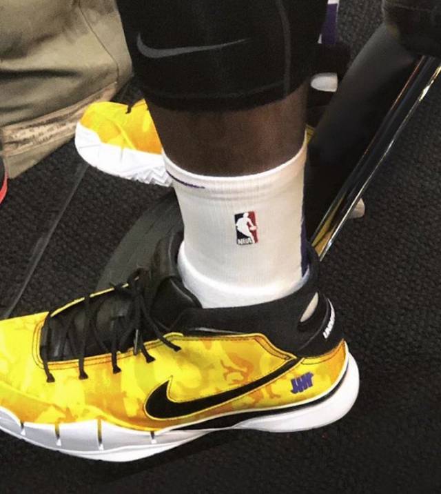 吴艳妮和夏思凝的经典画面，你更喜欢她俩谁？（吴艳妮与夏思凝的名场面，谁更让你心动？）