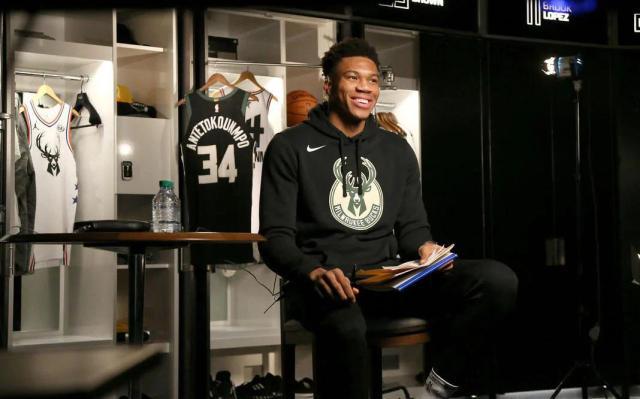 孔蒂：卡拉巴赫是这赛季的欧冠黑马；卢卡库还没做好复出准备（孔蒂称卡拉巴赫为本季欧冠黑马，卢卡库复出尚未就绪）